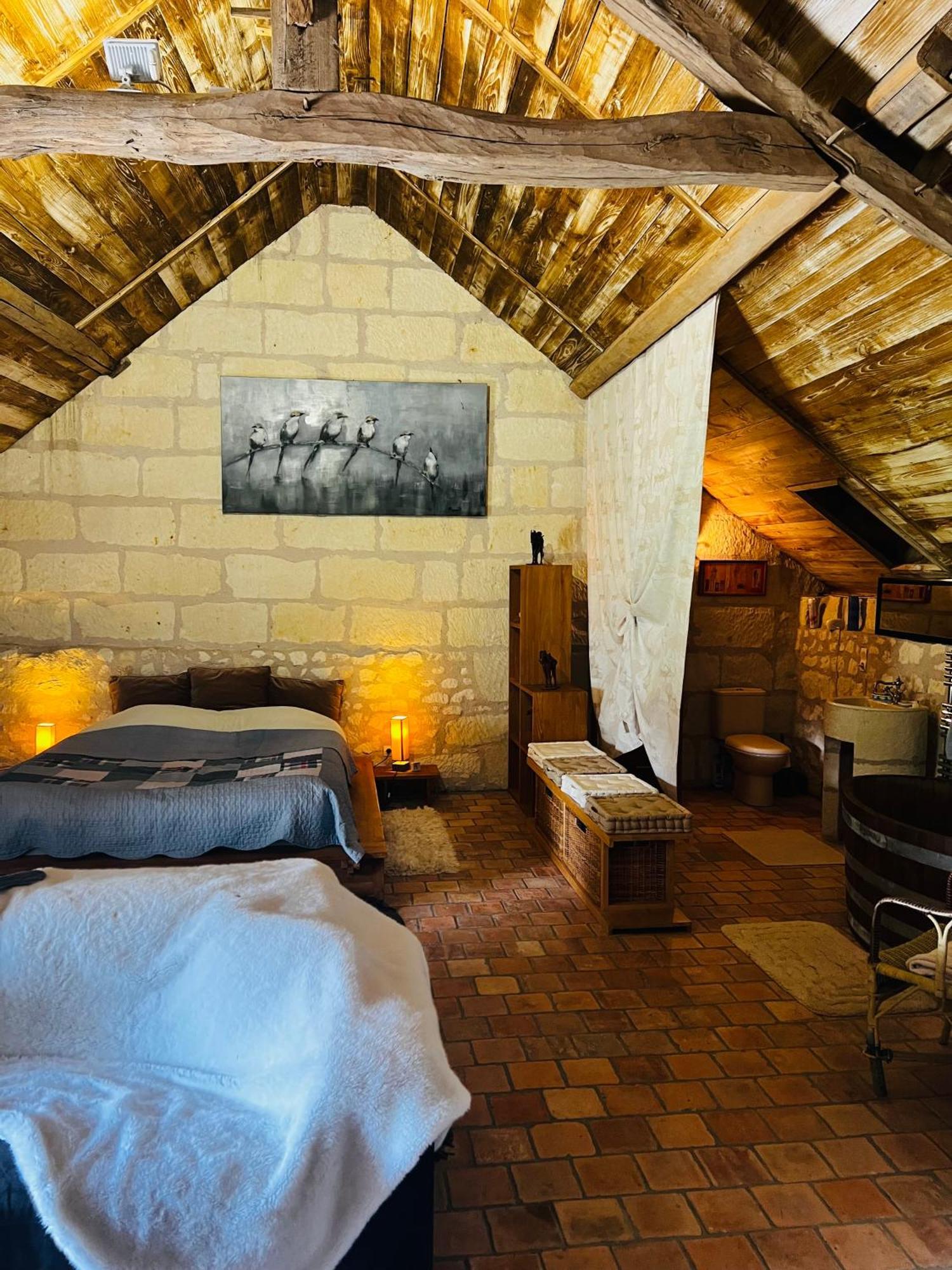Chateau De La Thibaudiere - Chambre Du Tonneau Allonnes  Eksteriør bilde